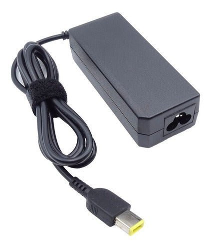 Cargador Para Notebook Lenovo 20v / 3.25a Rectangular