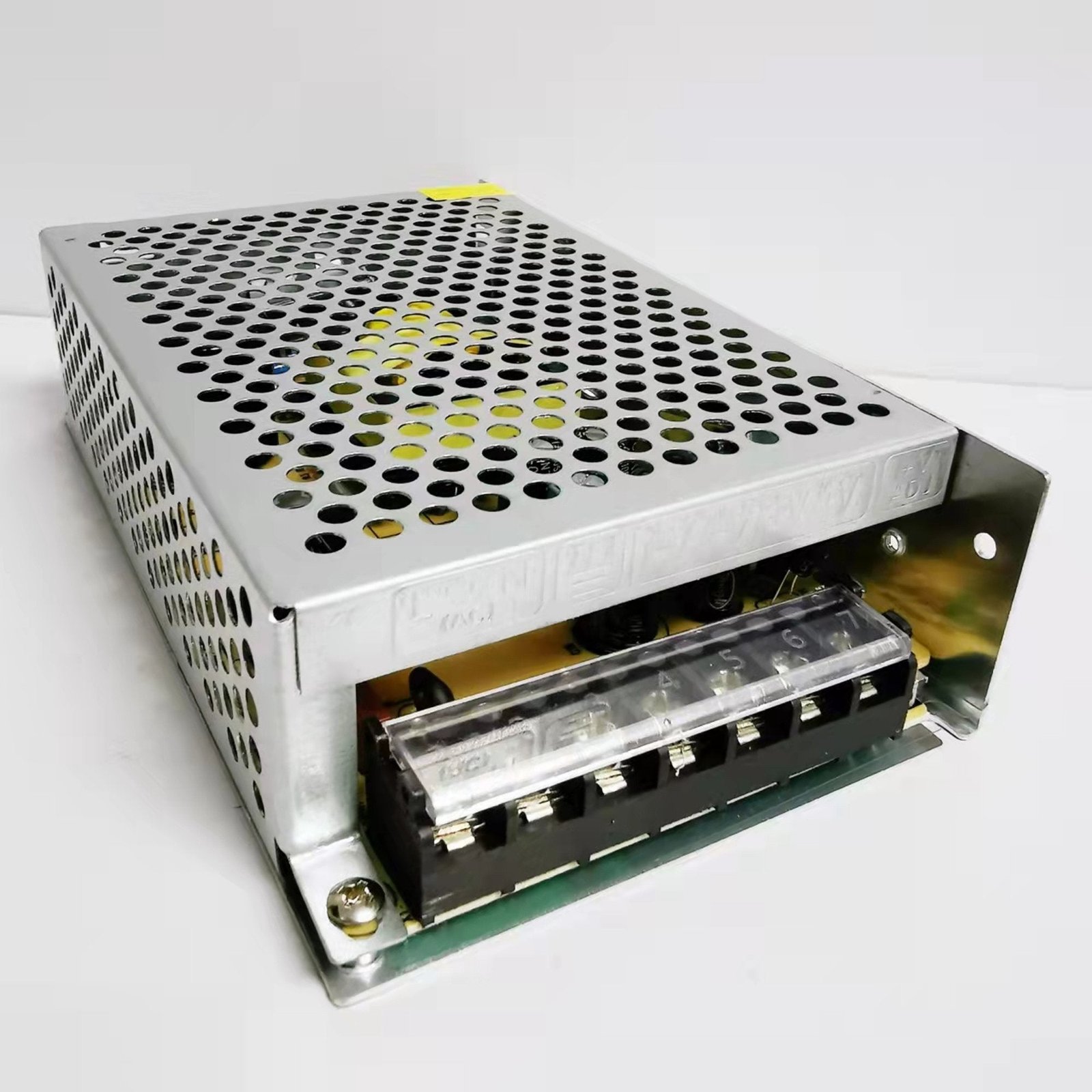 Fuente De Poder 12v 8,5 Amp Para Tira Led Y Cámaras De Segur