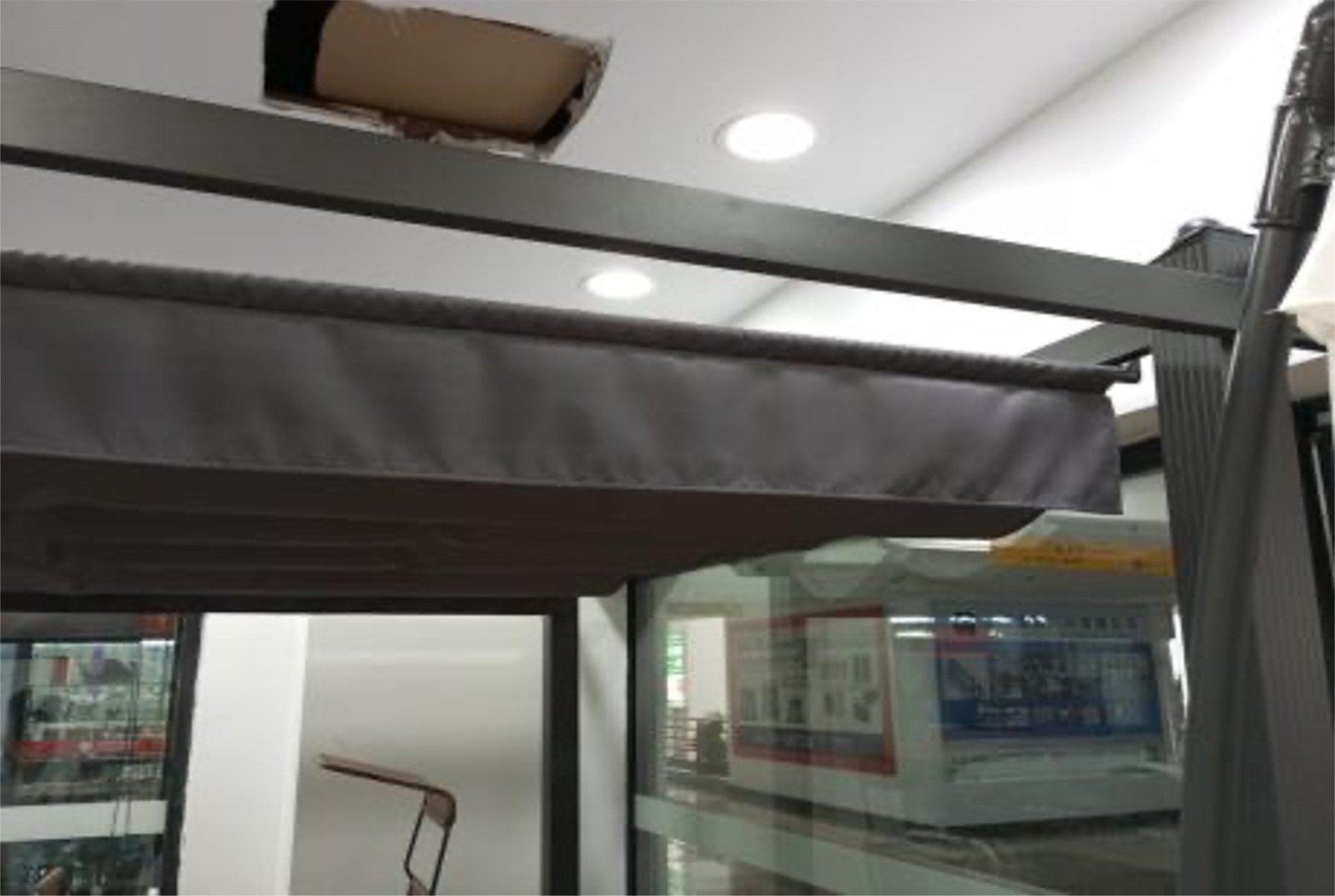 Pérgola de Aluminio 3x3m con Techo Retráctil